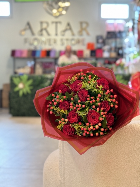 11 Lİ İTHAL KIRMIZI GÜL